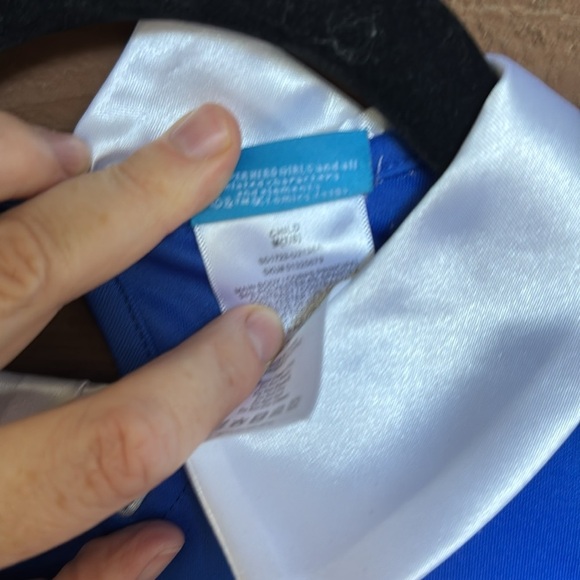 DC Superhero Girls Supergirl Costume - Blue and Red size M (7/8) - Picture 3 of 4